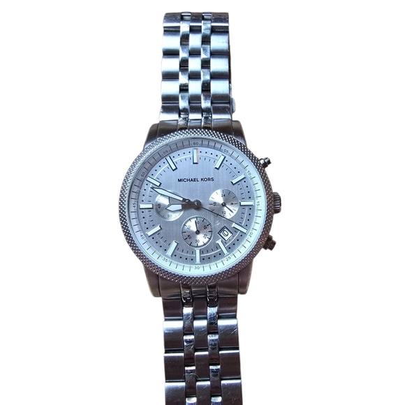 Michael Kors Unisex Silver Watch - Picture 1 of 6